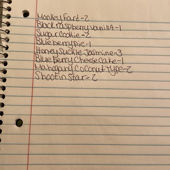 I make my own wax melts they are 100% soy wax they are $6 sec or 2 for $10 - Picture 7 of 10